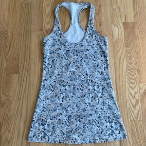 Lululemon Racerback Tank Size 6